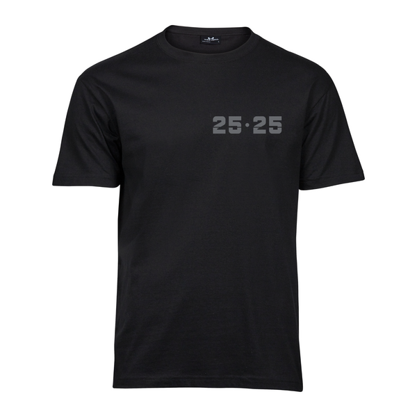 25•25 T-Shirt Herr - Logo Fram & Bak